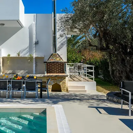 Amazing Summer Villa *